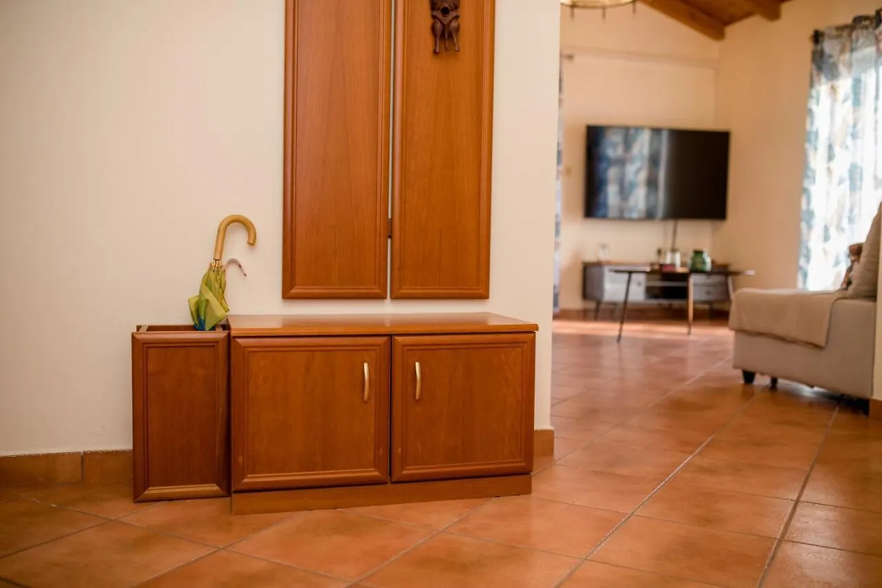 Nikolina Rab Apartments راب