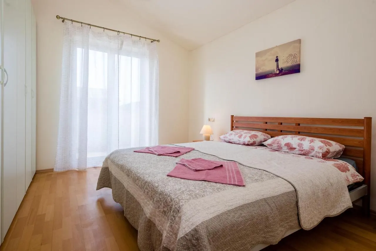Nikolina Rab Apartments Rab Town 0*,  Croatia