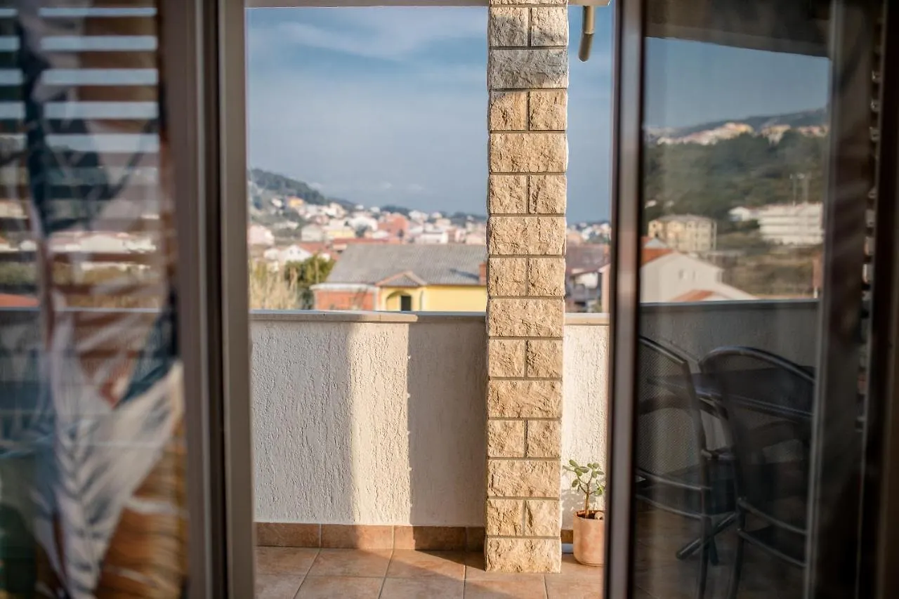 Nikolina Rab Apartments Rab Town